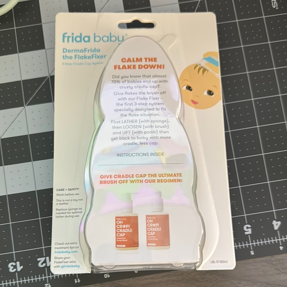 Blue and White DermaFrida FlakeFixer - Picture 2 of 4